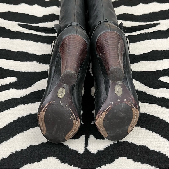 Frye | 'Bethany' Strappy Soft Black Tall Pull-On Leather Boots Size 5.5 - Picture 11 of 15